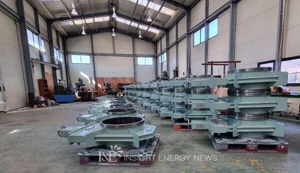 Inside the Ice Mechatech factory.